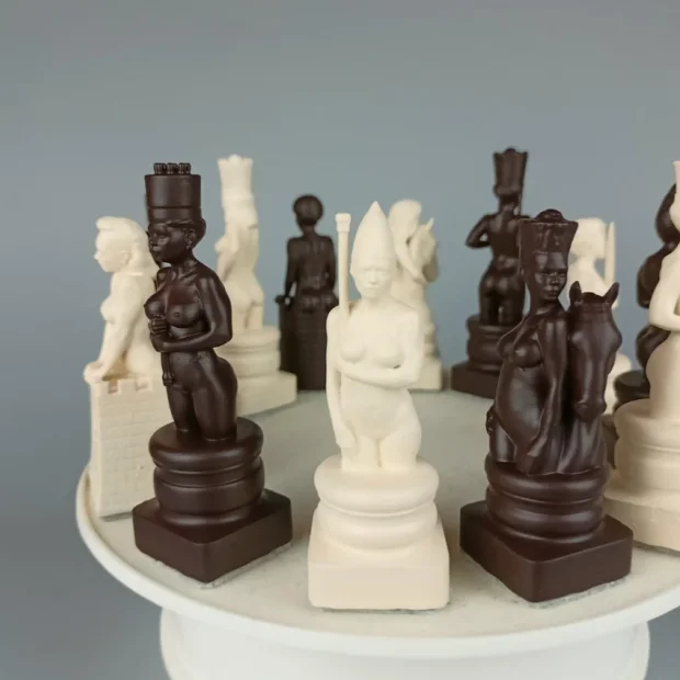 Strategic Mastery: The Grand Unique Chess Set of Legends