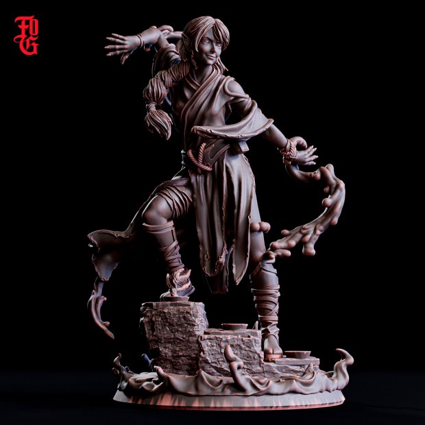 Sea Elf Mage Figure (Unpainted)