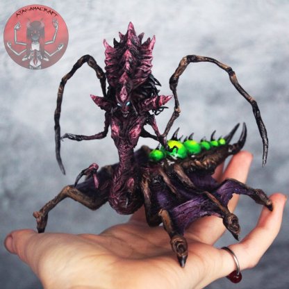 Starcraft - Queen Figure