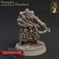 Elderly vampire hunter with crossbow Figure (Unpainted)