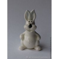 Merry Hare Figure