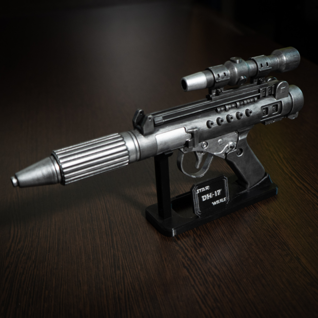 DH-17 Blaster Pistol Replica | Star Wars Cosplay