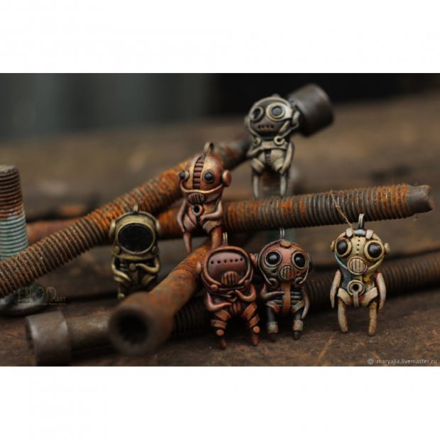 Apocalyptic Dweller Pendant Necklace