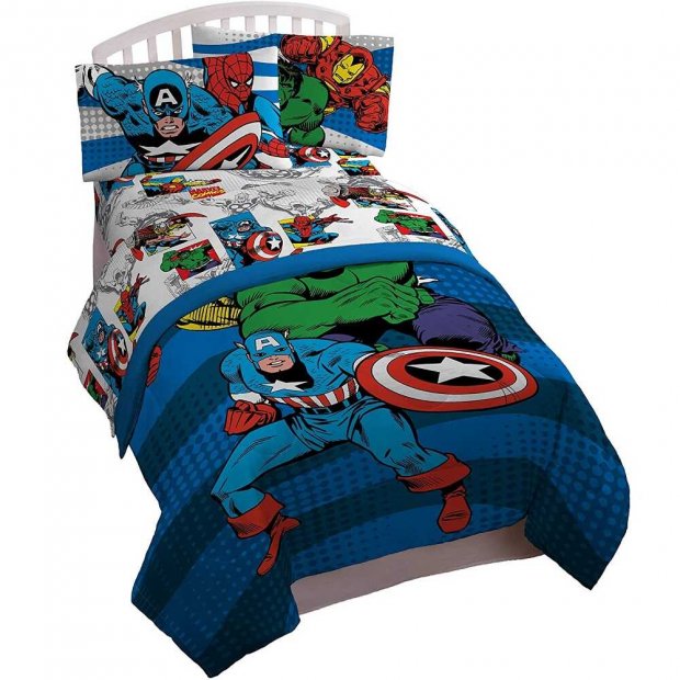 Jay Franco and Sons Avengers Comics - Good Guys Set Of Bed Linen