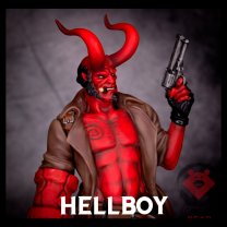 Hellboy V.3 Figure