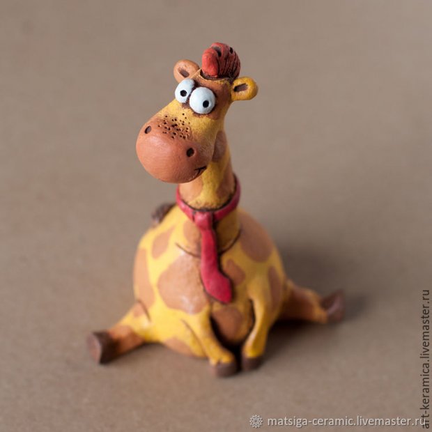 Giraffe In Tie Figure