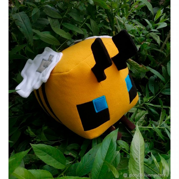 Handmade Minecraft - Bee (33 cm) Plush Toy