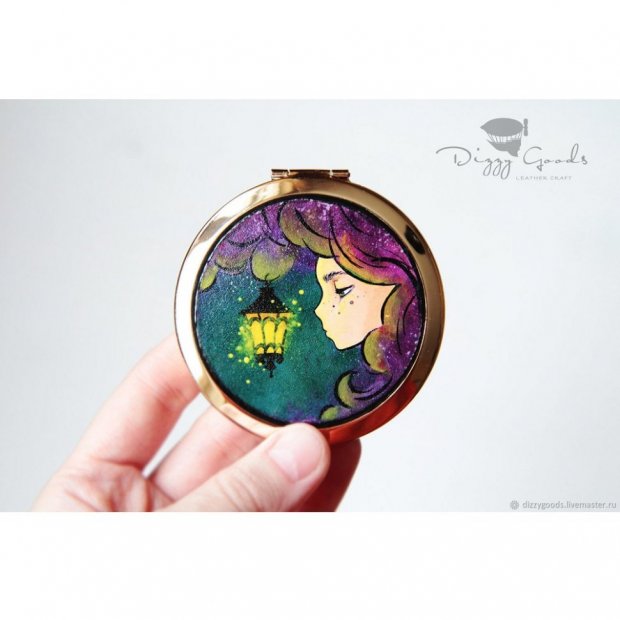 Magic Lamp Pocket Mirror