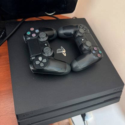 PlayStation 4 Pro 1tb