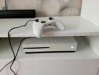 Xbox One S 500gb