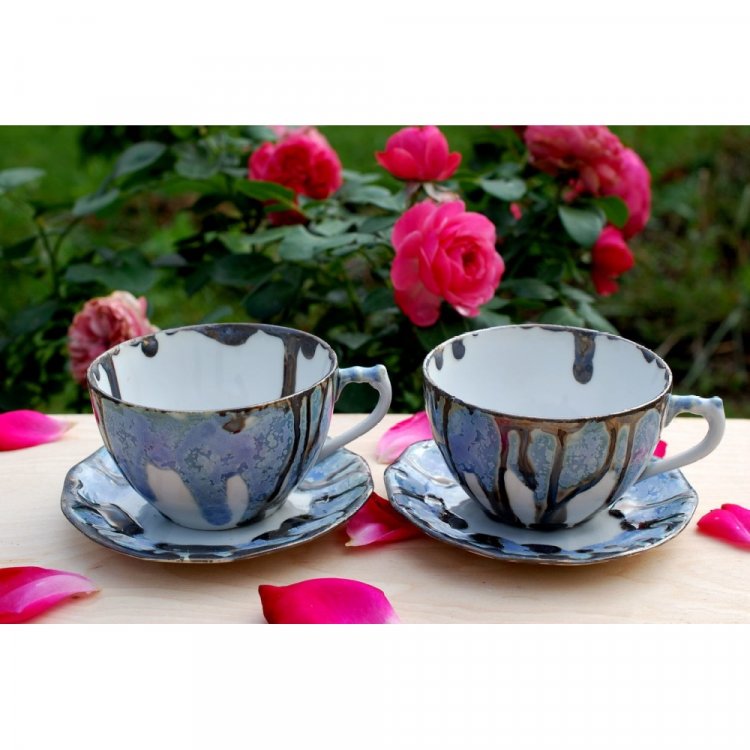 Ice And Hot Chocolate Set Of 2 Mugs With Saucers