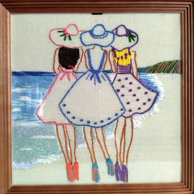 "Girls by the Sea" embroidery, 23 cm, framed, handmade