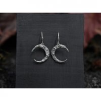 Queen Of The Night Earrings