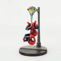 Quantum Mechanix Marvel - Spider-Man Figure
