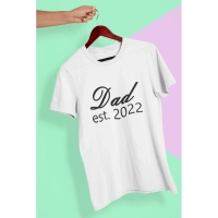 Dad Est. 2022 V.2 T-Shirt
