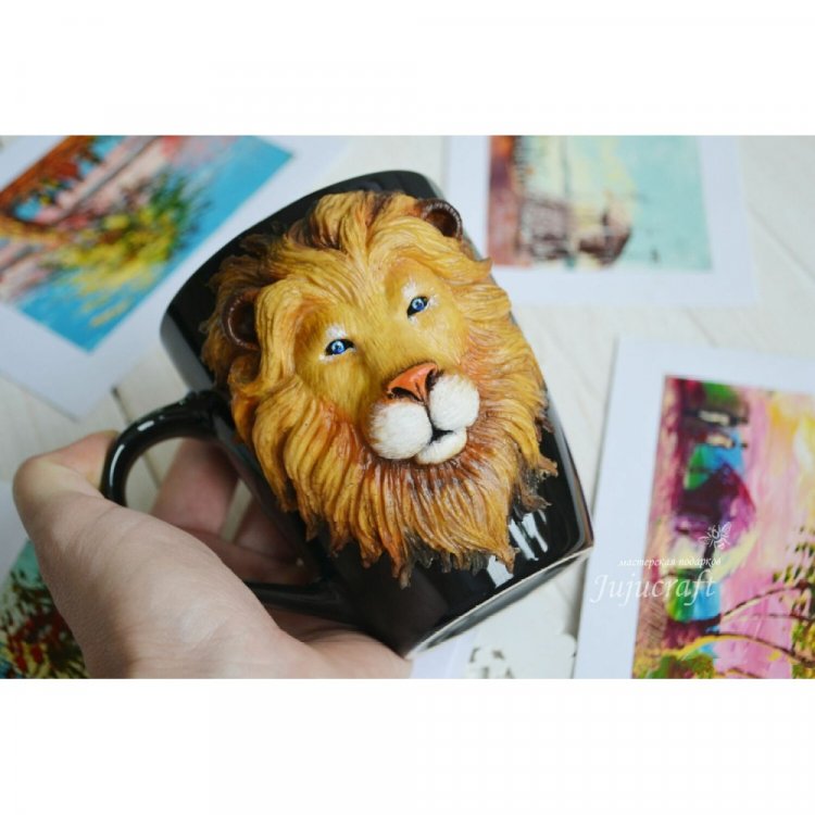 Proud Lion Mug With Decor