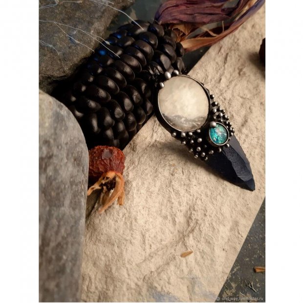 Space Fang Necklace