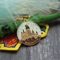 Harry Potter - Hogwarts V.2 Pendant Necklace