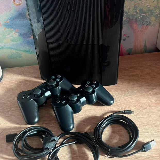 PlayStation 3 CECH-4208C