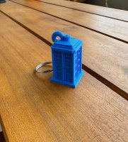 Doctor Who - TARDIS Keychain