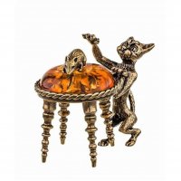 Cat Catching Mouse Figure