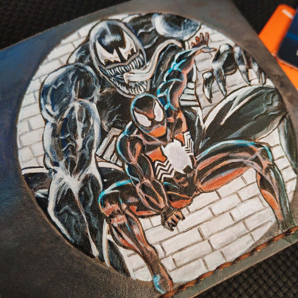 Men's 3D Genuine Leather Wallet, Hand-Carved, Hand-Painted, Leather  Carving, Custom wallet, Personalized wallet, Carnage, Marvel Comics, Venom