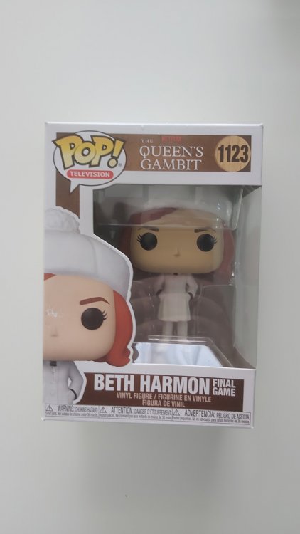 Funko POP TV: The Queen's Gambit - Beth Harmon #1123 Figure (Used)