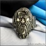 Runes and Jarl's face Ring