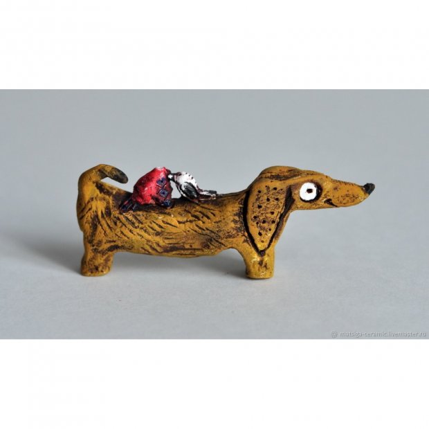 Dachshund Taxi Figure