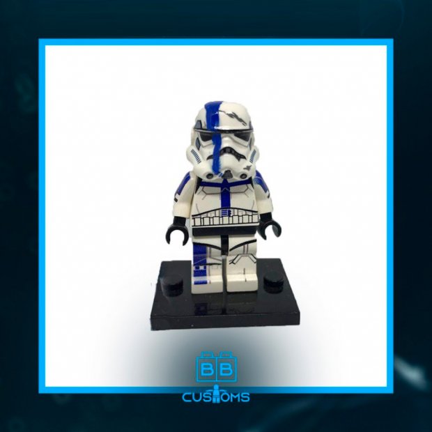 Sci-Fi Elite Genetic Commander Minifigure