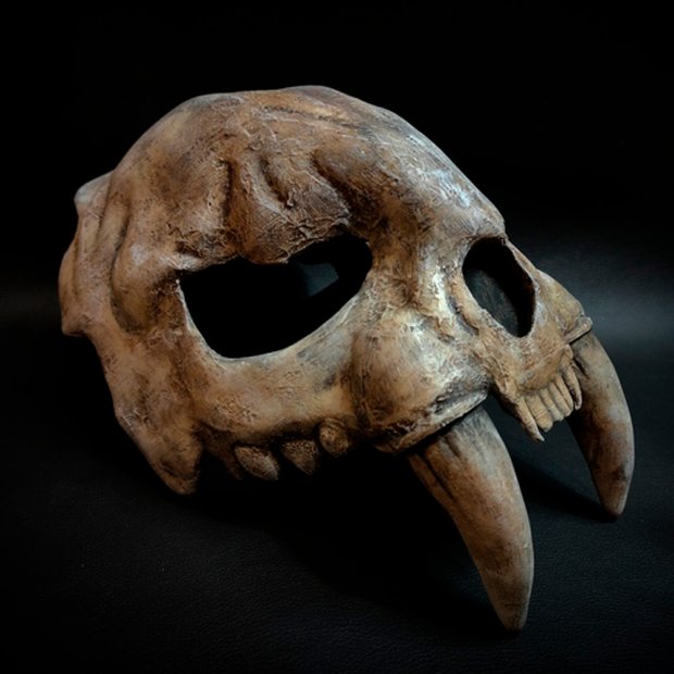 Saber-tooth Skull Mask
