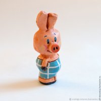 Winnie-The-Pooh - Piglet Figure