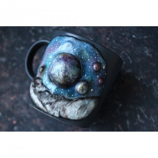 Open Space Mug With Decor