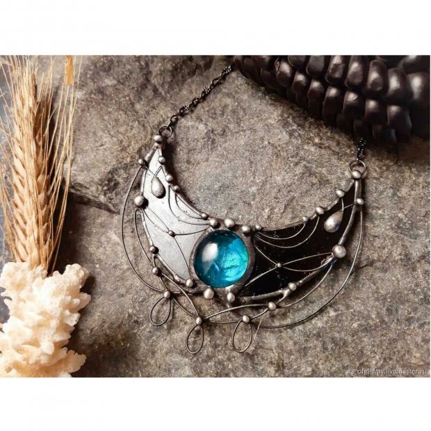 Darkwoods Wind Necklace