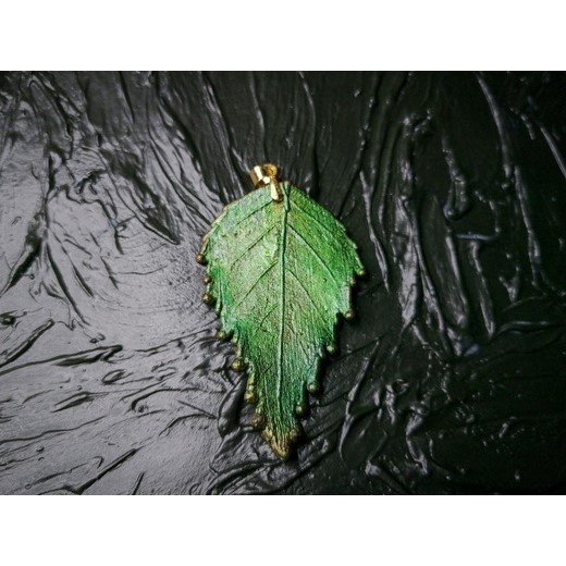 Emerald Birch Leaf Pendant Necklace