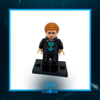 Postal - LEGO Dude Figure