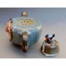 Brownie With Bird Teapot
