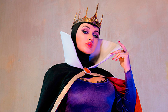 [Cosplay] The Evil Queen Grimhilde (Snow White and the Seven Dwarfs) by Lera Himera #Inspired
