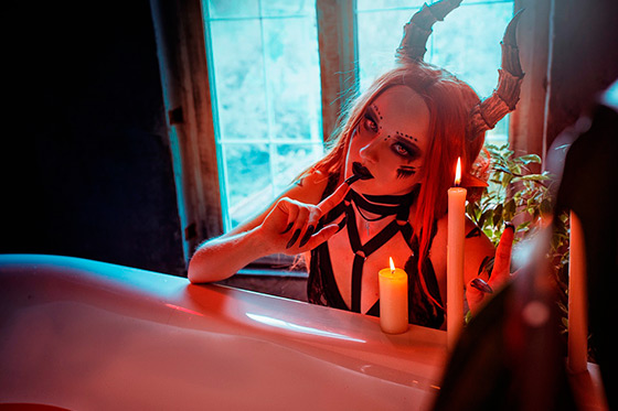 [Cosplay] Gothic Demon (Halloween) by Kirdjava (NSFW)